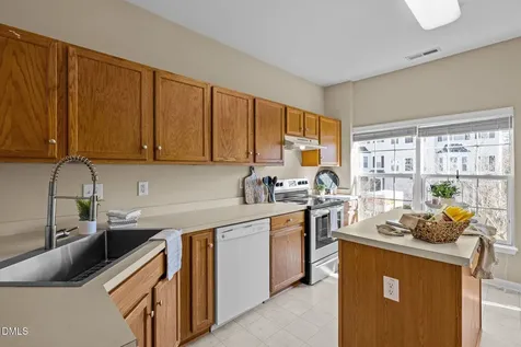 1674 Snowmass Way Durham NC 27713