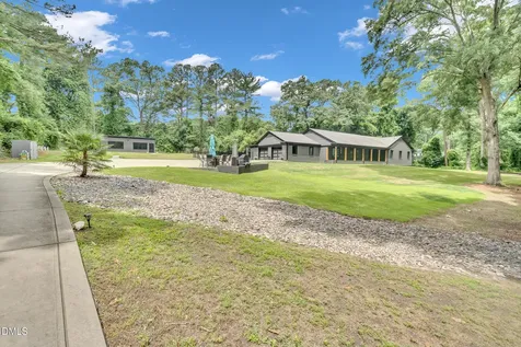 208 Reynolds Drive Fuquay Varina NC 27526
