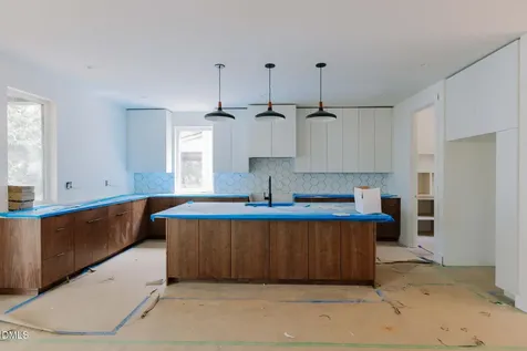 1808 Oberlin Road Raleigh NC 27608