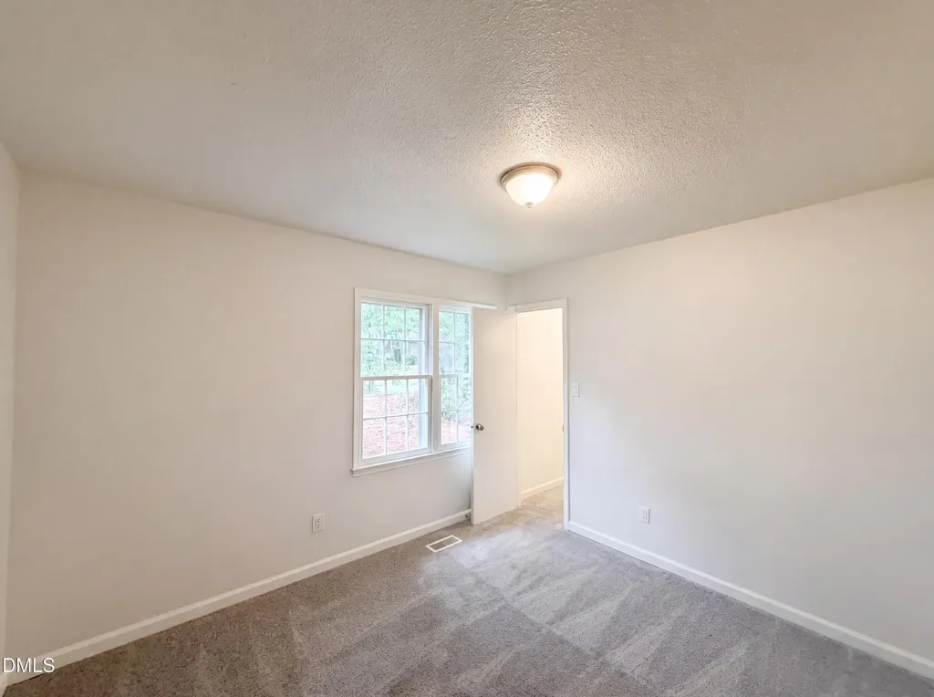 3728 Dusty Lane Raleigh NC 27604