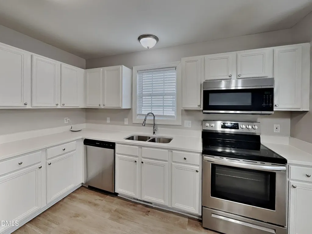 3224 Cotton Grove Raleigh NC 27610