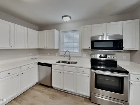 3224 Cotton Grove Raleigh NC 27610