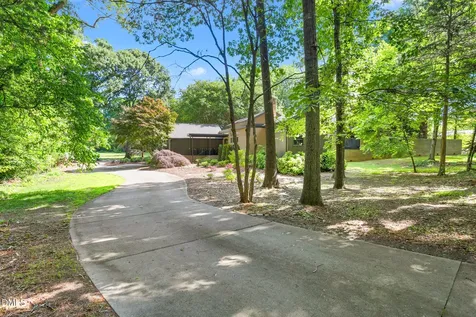 1040 Glenview Lane Burlington NC 27215