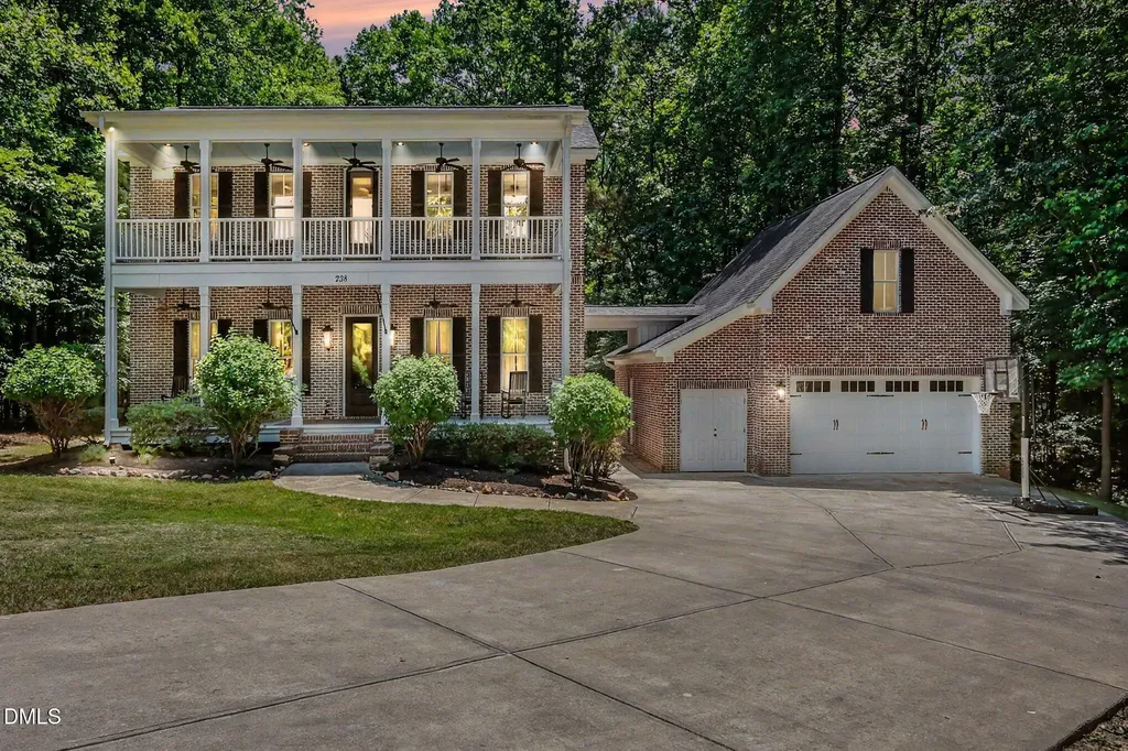 238 Alamo Court Clayton NC 27527