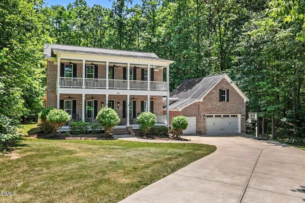 238 Alamo Court Clayton NC 27527