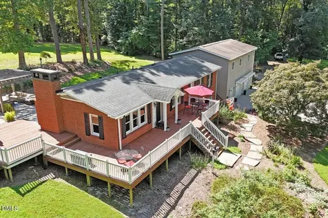 2129 Kelly Road Apex NC 27502