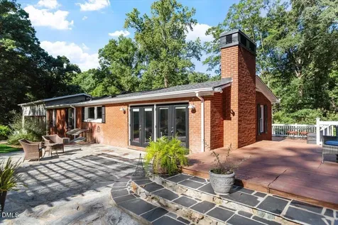 2129 Kelly Road Apex NC 27502