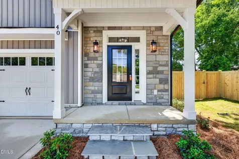 40 N Carrie Street Coats NC 27521
