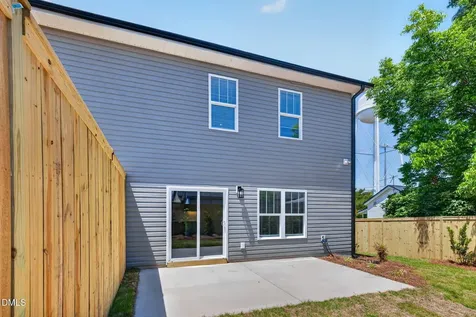 44 N Carrie Street Coats NC 27521