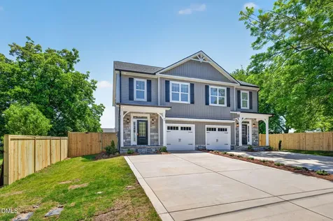 44 N Carrie Street Coats NC 27521