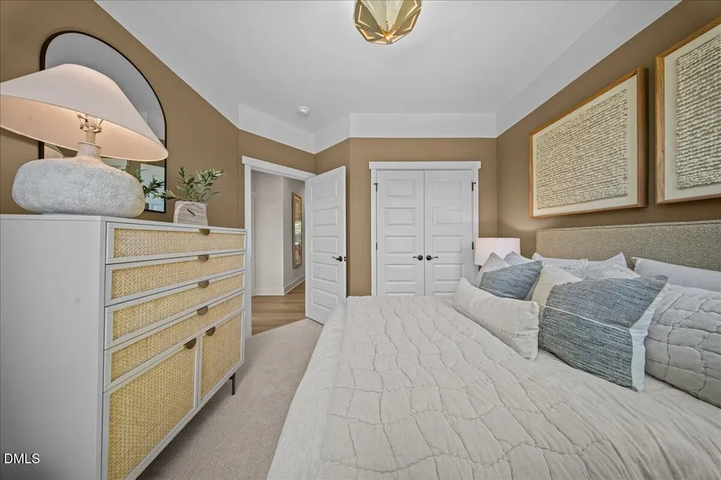 10913 Bayflower Way Raleigh NC 27617