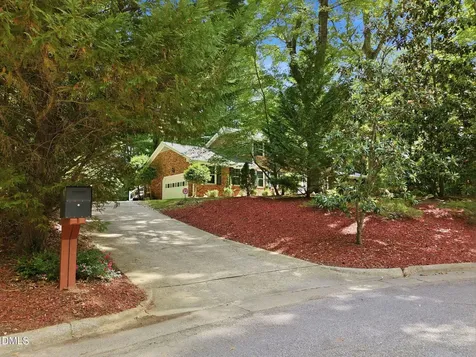 100 Moray Court Cary NC 27511