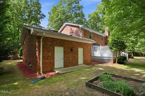 100 Moray Court Cary NC 27511