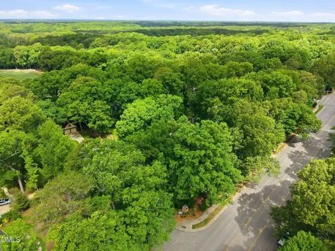 100 Moray Court Cary NC 27511