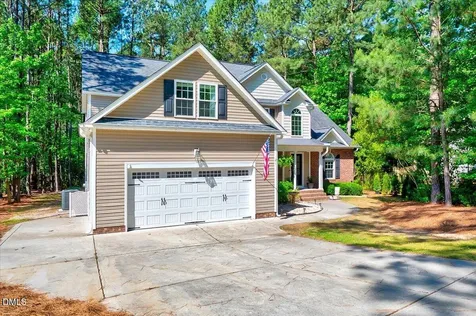 21 Willow Run Sanford NC 27332