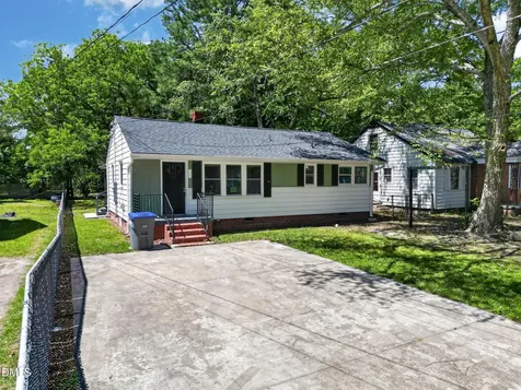 1113 Long Avenue Rocky Mount NC 27801
