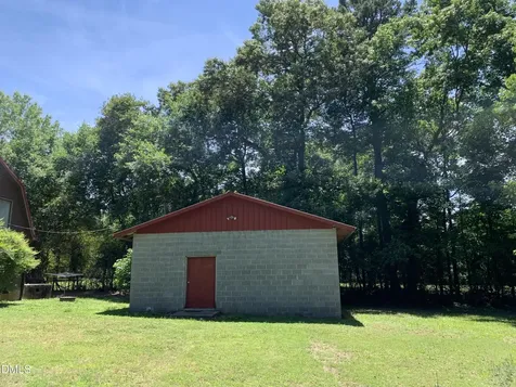 217 Underwood Road Siler City NC 27344