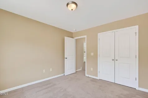 226 Beaconwood Lane Holly Springs NC 27540