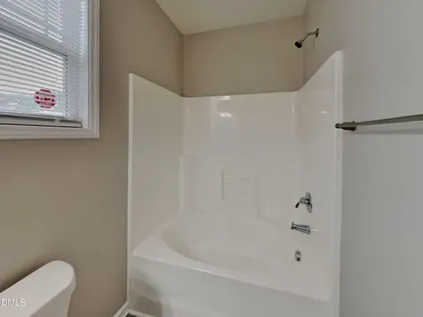 2403 King Malcolm Lane Zebulon NC 27597