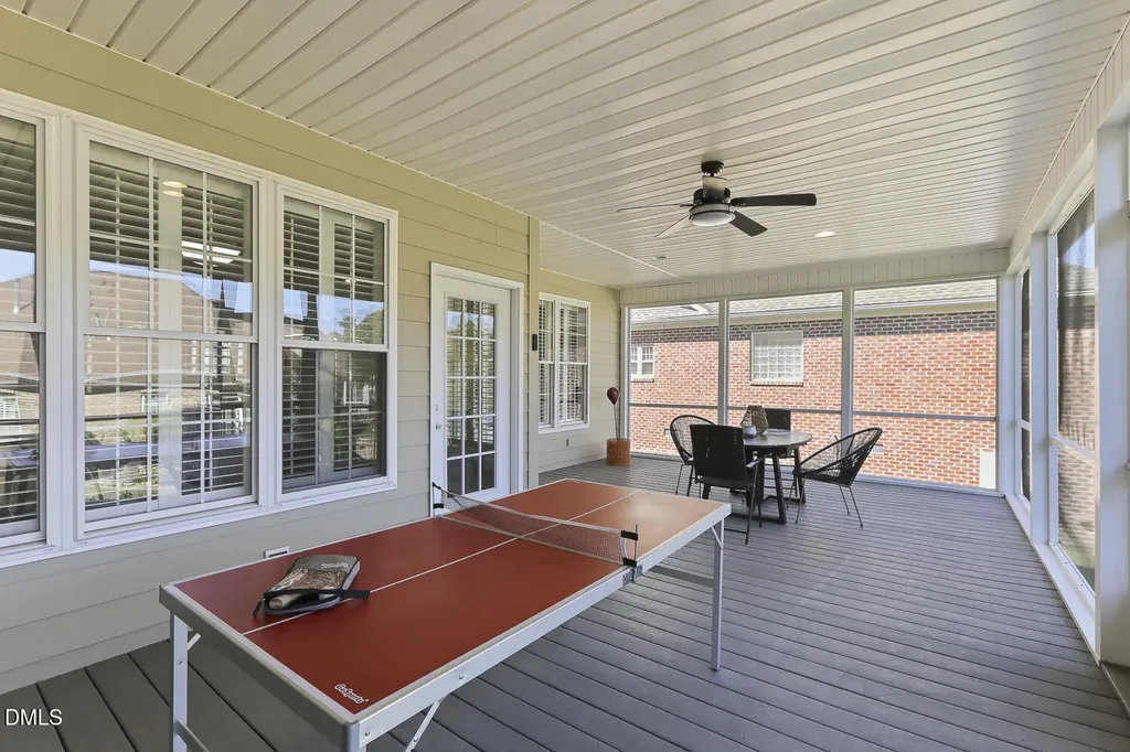 813 Canyoncreek Lane Fuquay Varina NC 27526