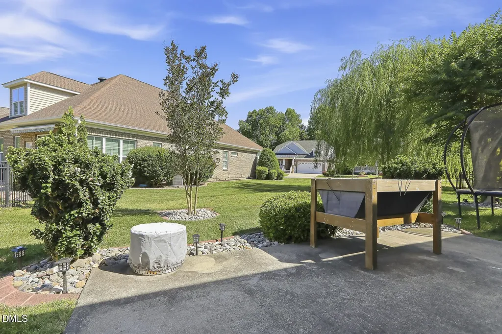 813 Canyoncreek Lane Fuquay Varina NC 27526