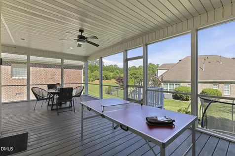813 Canyoncreek Lane Fuquay Varina NC 27526