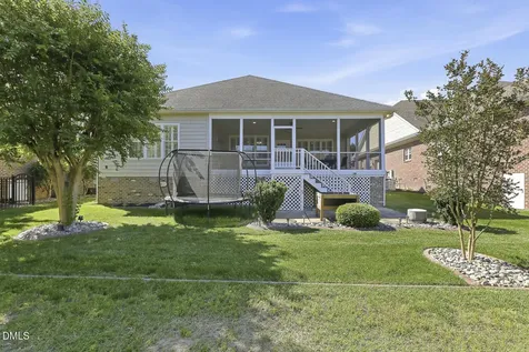 813 Canyoncreek Lane Fuquay Varina NC 27526