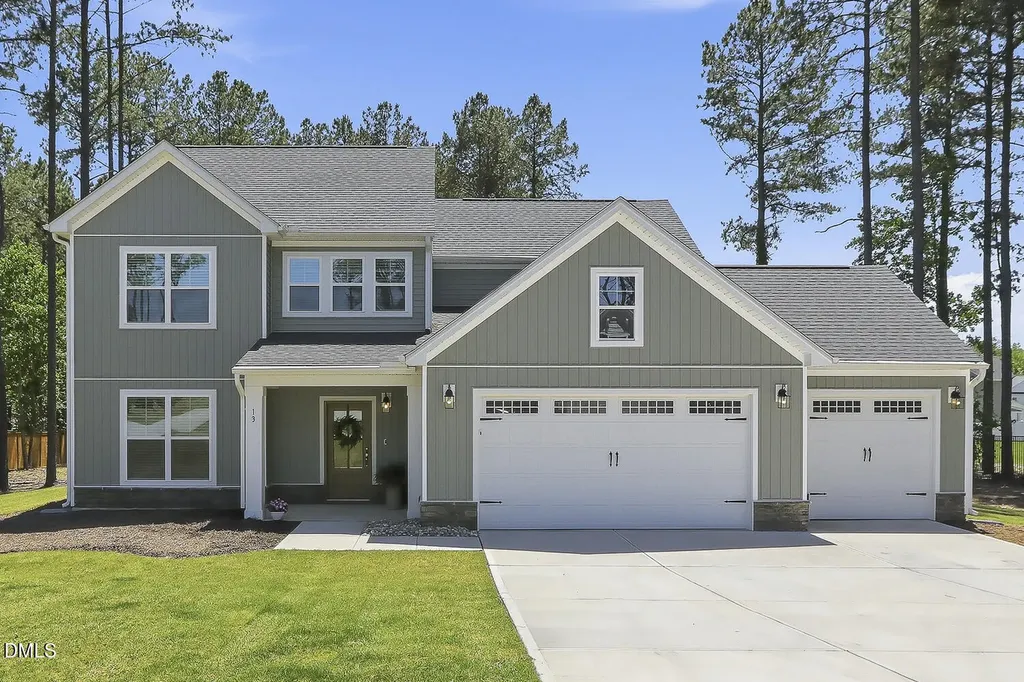 13 W Currituck Circle Garner NC 27529