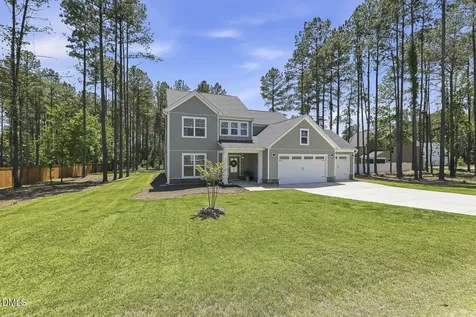 13 W Currituck Circle Garner NC 27529