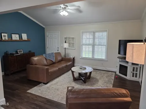 105 Jj Drive Benson NC 27504