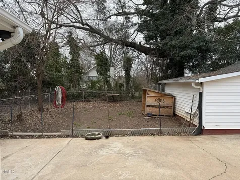 116 Glenwood Drive Burlington NC 27215