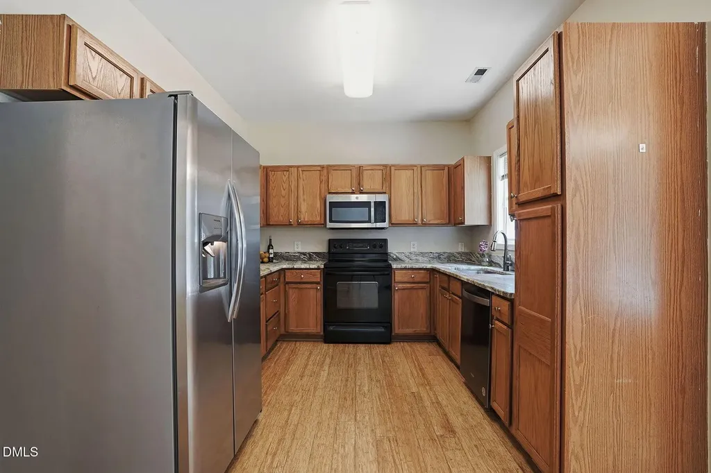212 N Honey Springs Avenue Fuquay Varina NC 27526