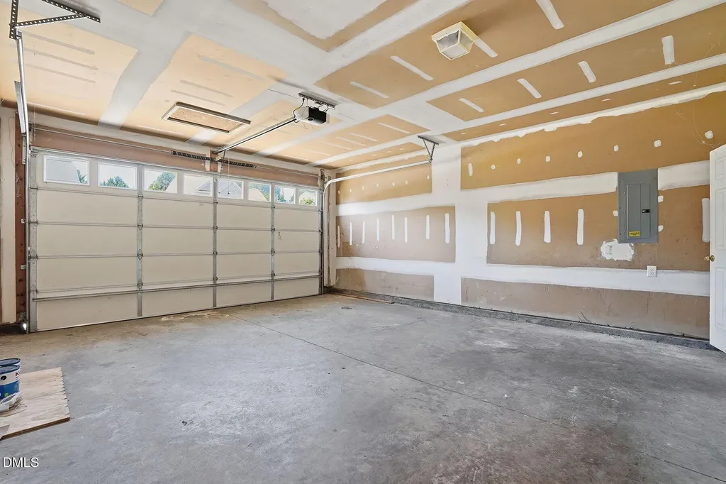 212 N Honey Springs Avenue Fuquay Varina NC 27526