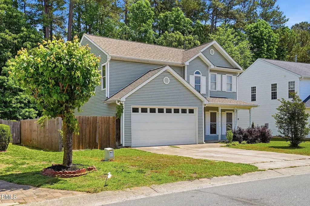 212 N Honey Springs Avenue Fuquay Varina NC 27526