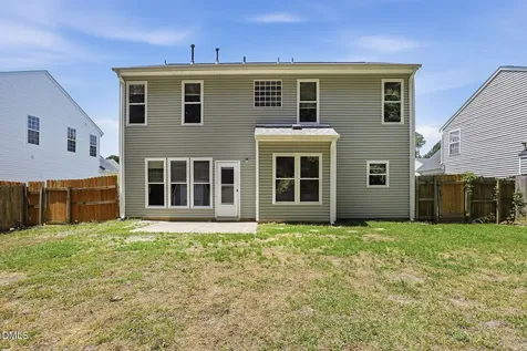212 N Honey Springs Avenue Fuquay Varina NC 27526