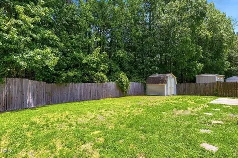 212 N Honey Springs Avenue Fuquay Varina NC 27526