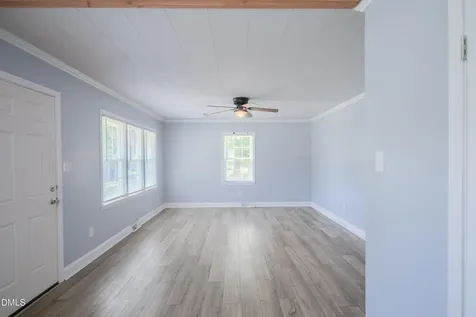 502 S 6th Avenue Siler City NC 27344