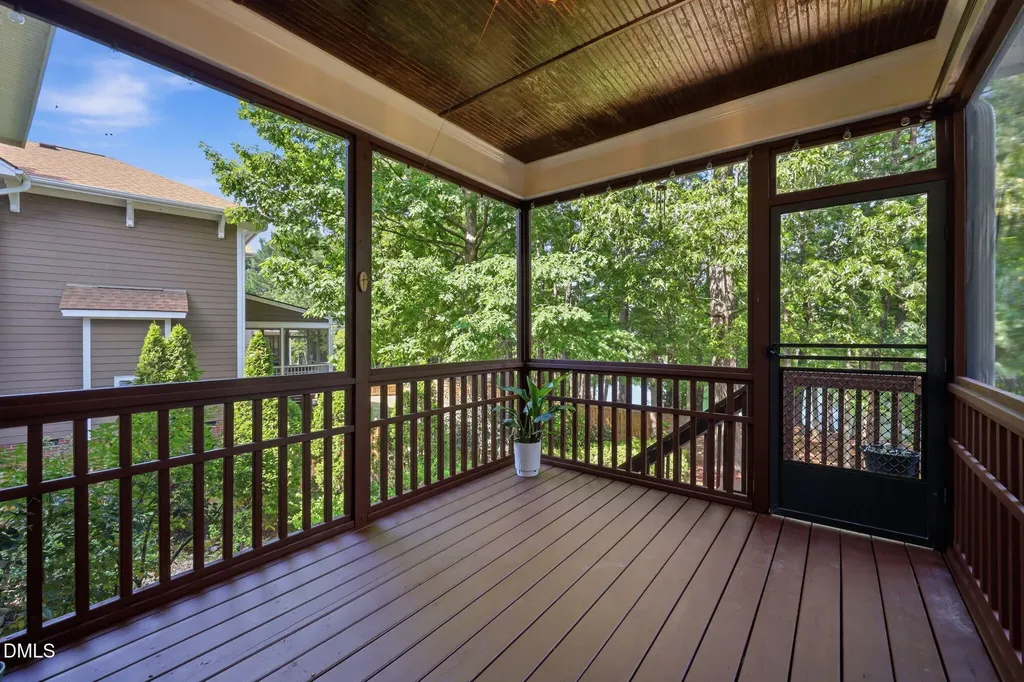 616 Lake Artesia Lane Fuquay Varina NC 27526