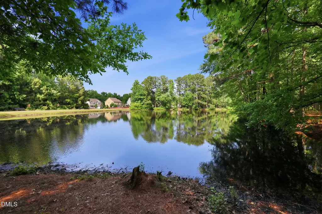 616 Lake Artesia Lane Fuquay Varina NC 27526