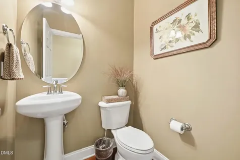 616 Lake Artesia Lane Fuquay Varina NC 27526