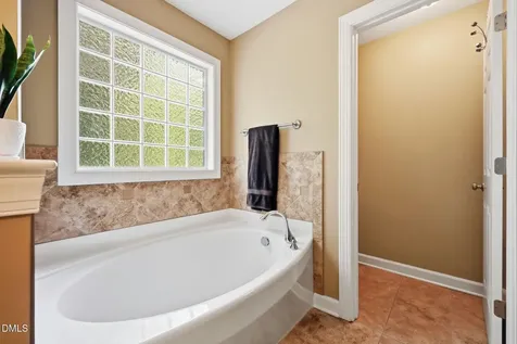 616 Lake Artesia Lane Fuquay Varina NC 27526