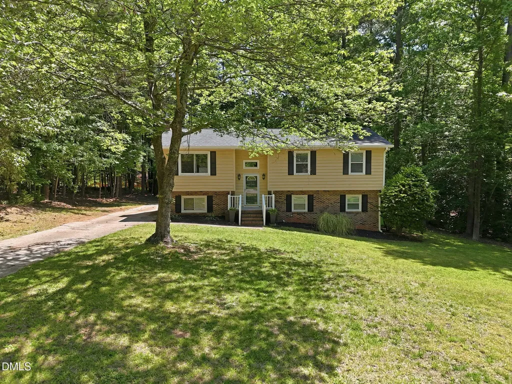 7904 Whitley Drive Raleigh NC 27613