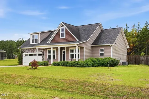 38 Widgeon Way Lillington NC 27546