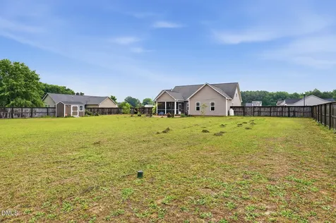 38 Widgeon Way Lillington NC 27546