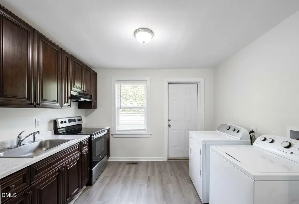 508 Ileagnes Road Raleigh NC 27603