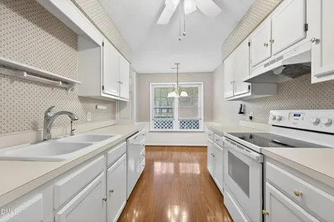 118 Shady Meadow Circle Cary NC 27513