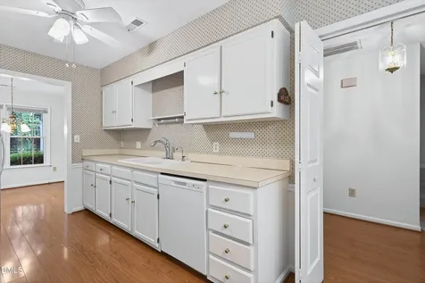 118 Shady Meadow Circle Cary NC 27513