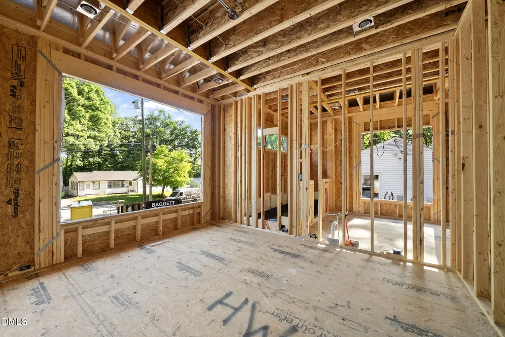 528 Barksdale Drive Raleigh NC 27604