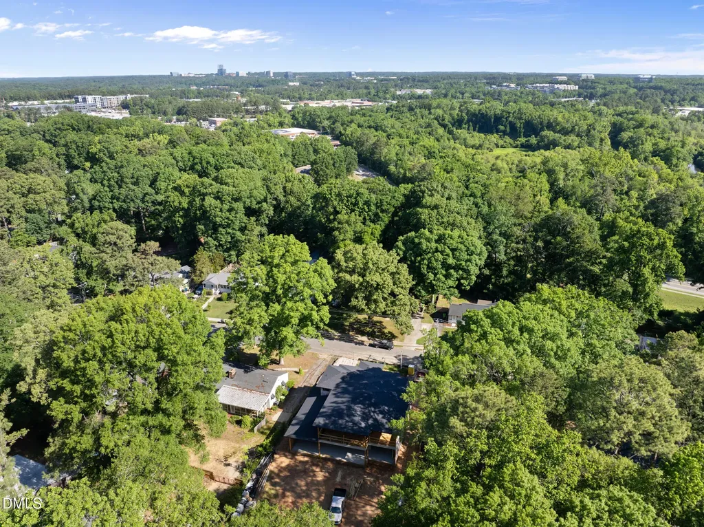 528 Barksdale Drive Raleigh NC 27604