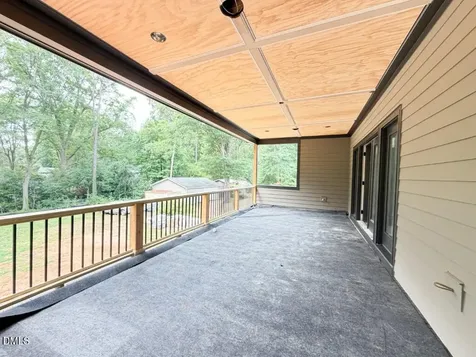 528 Barksdale Drive Raleigh NC 27604